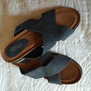 Euro soft by sofft sandals